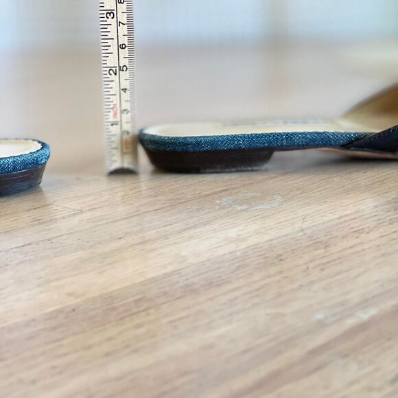 Oscar de la Renta Blue Embroidered Mules Slip-On Pointed Toe Slides Size 37.5 - Picture 8 of 8